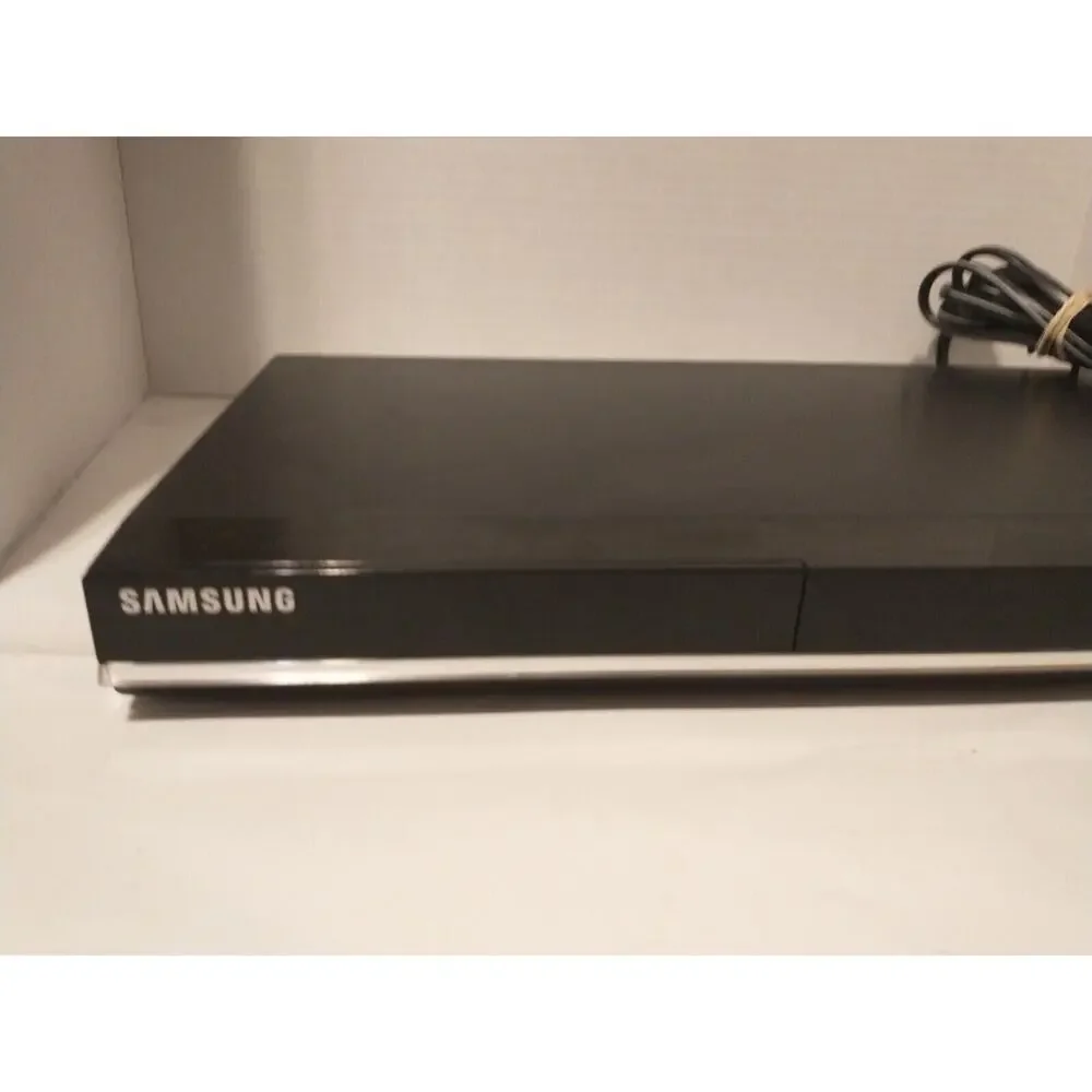 Samsung DVD-C500 DVD Player 2012 - Tested, No Remote Included